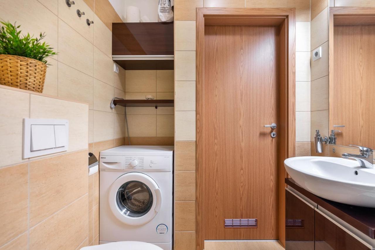 Matthias Home Midtown Budapest Eksteriør billede